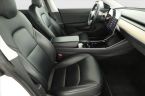 Tesla Model 3 - fotka číslo 6