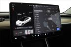 Tesla Model 3 - fotka číslo 15