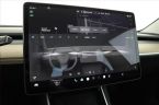 Tesla Model 3 - fotka číslo 15