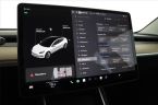 Tesla Model 3 - fotka číslo 20