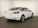 Tesla Model 3 - fotka číslo 4