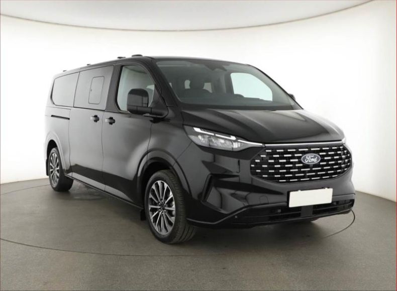 Ford Tourneo - hlavní foto