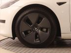 Tesla Model 3 - fotka číslo 13