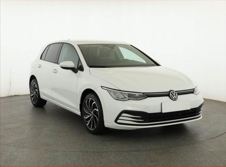 Volkswagen Golf - hlavní foto