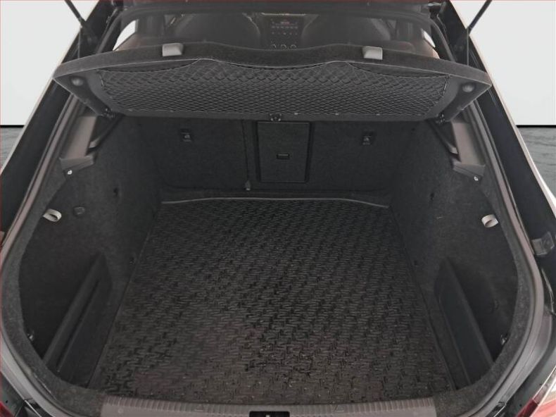 Škoda Octavia - hlavní fotka