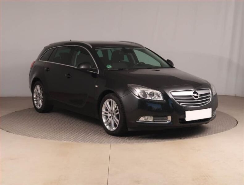 Opel Insignia - hlavní fotka inzerátu