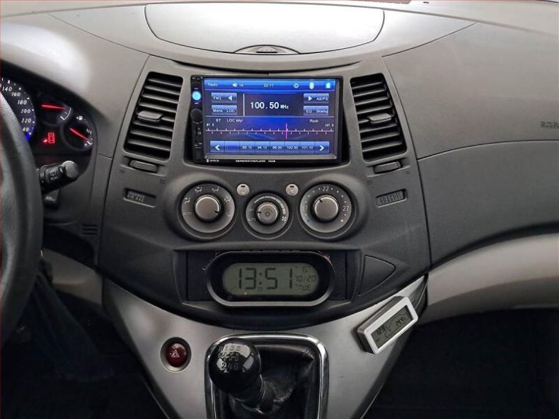 Mitsubishi Grandis - hlavní fotka