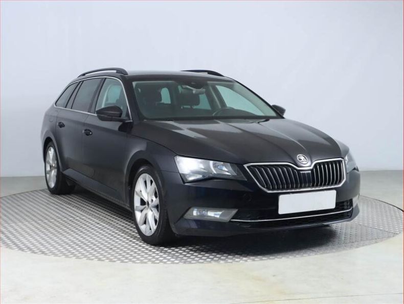 Škoda Superb - hlavní fotka inzerátu