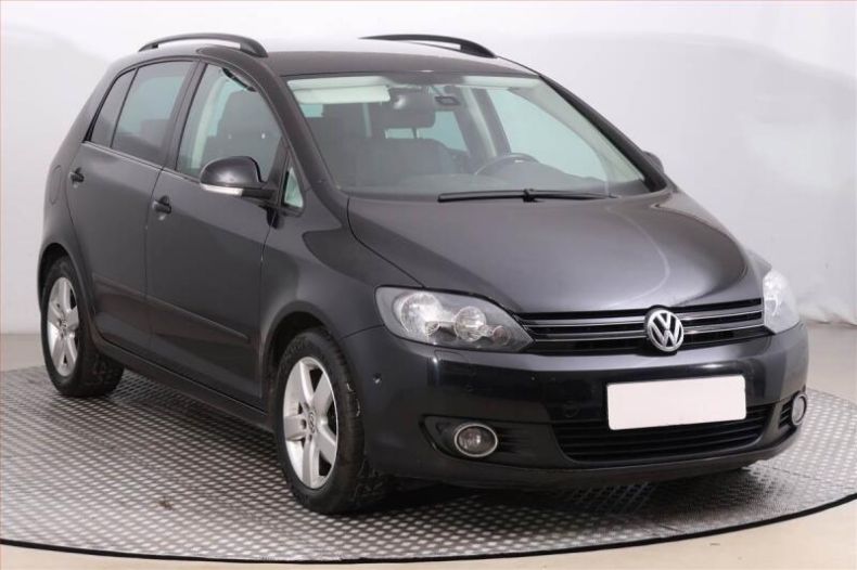 Volkswagen Golf - hlavní foto