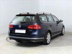 Volkswagen Passat - fotka číslo 4