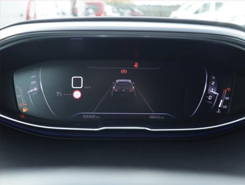 Peugeot 5008 - hlavní fotka