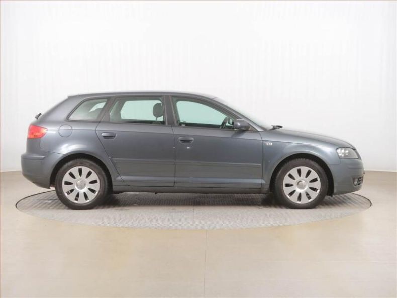 Audi A3 - hlavní fotka