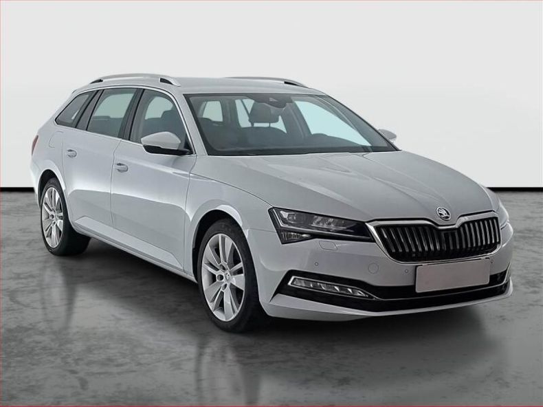 Škoda Superb - hlavní fotka