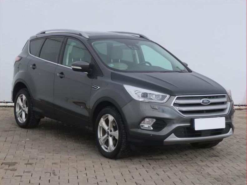Ford Kuga - hlavní foto