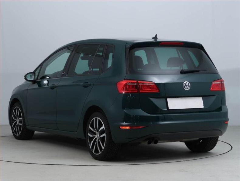 Volkswagen Golf - hlavní fotka