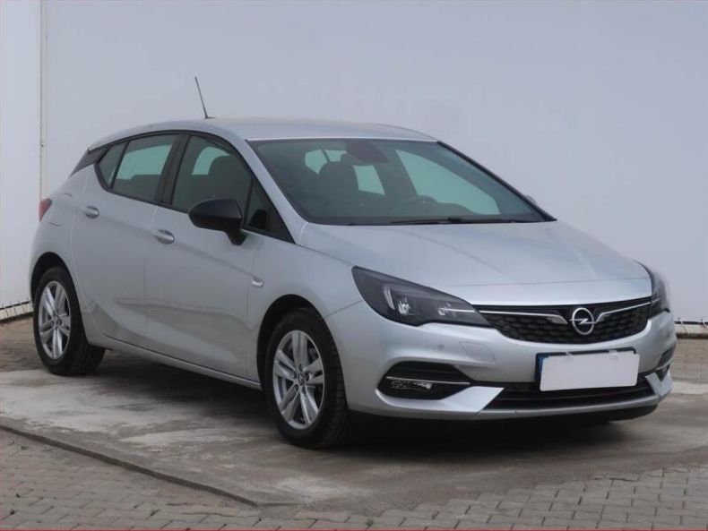 Opel Astra - hlavní fotka inzerátu