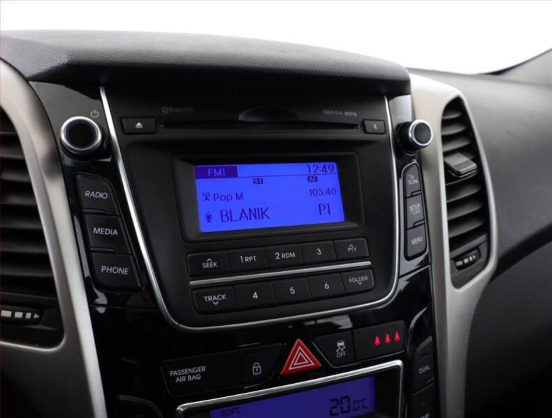 Hyundai i30 - hlavní fotka