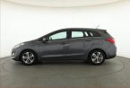 Hyundai i30 - fotka číslo 2