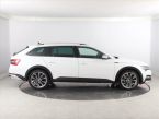 Škoda Superb - fotka číslo 5