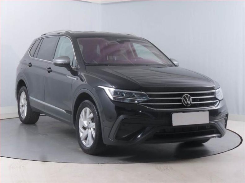 Volkswagen Tiguan - hlavní foto