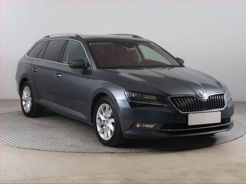 Škoda Superb - hlavní fotka inzerátu