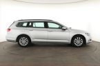Volkswagen Passat - fotka číslo 5