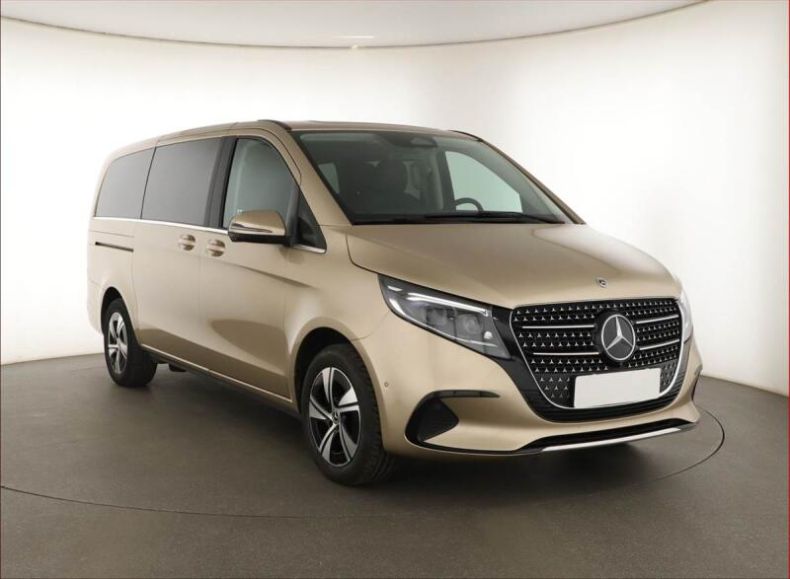 Mercedes Třída V - hlavní foto