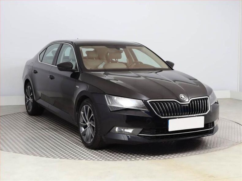 Škoda Superb - hlavní fotka inzerátu