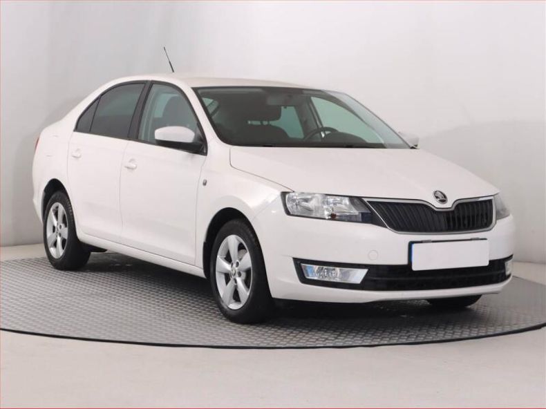 Škoda Rapid - hlavní foto