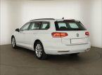 Volkswagen Passat - fotka číslo 3
