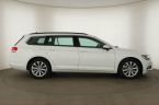 Volkswagen Passat - fotka číslo 5
