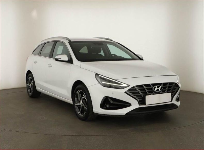 Hyundai i30 - hlavní foto