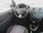 Ford Fusion - fotka číslo 6