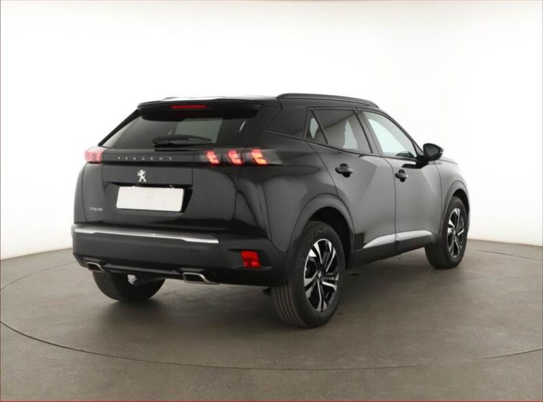 Peugeot 2008 - hlavní fotka