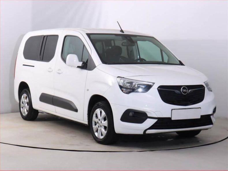 Opel Combo - hlavní foto