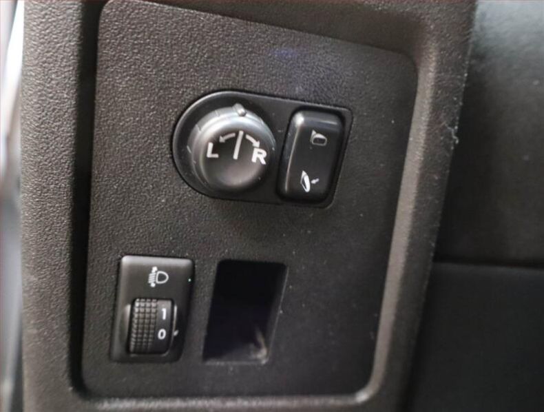 Nissan Qashqai - hlavní fotka