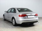 Audi A4 - fotka číslo 3