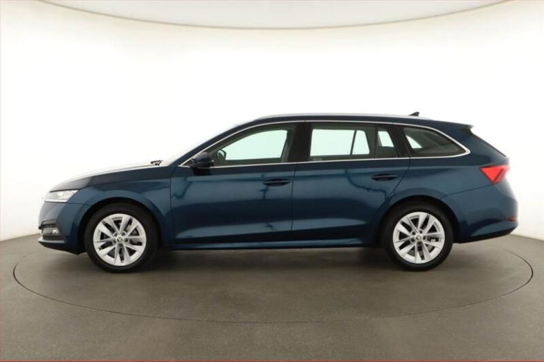 Škoda Octavia - hlavní fotka