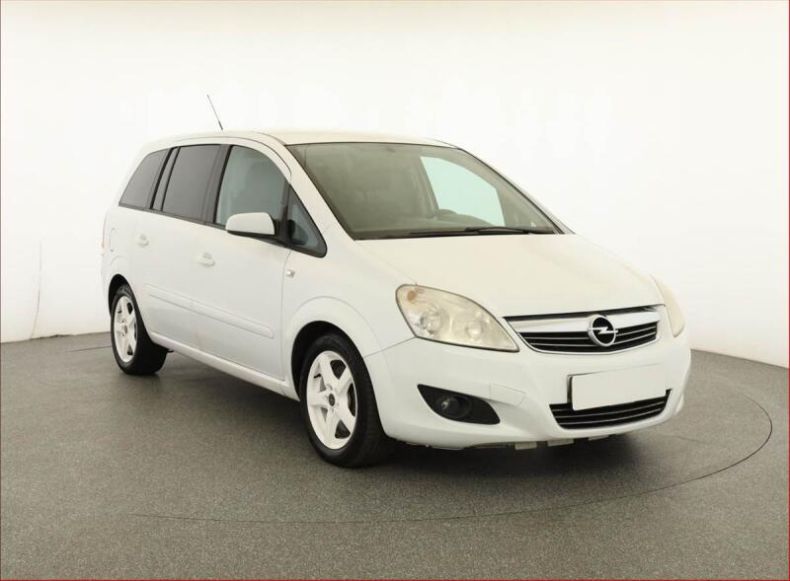 Opel Zafira - hlavní foto