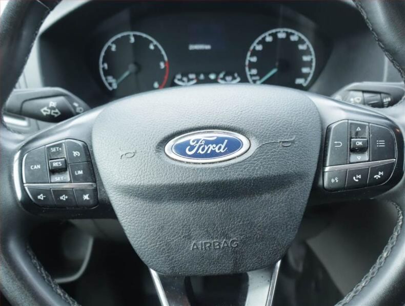 Ford Transit - hlavní fotka