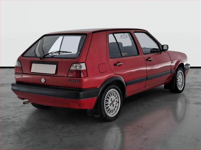 Volkswagen Golf - hlavní fotka