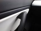 Tesla Model 3 - fotka číslo 15