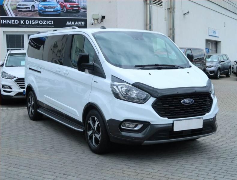 Ford Tourneo - hlavní foto