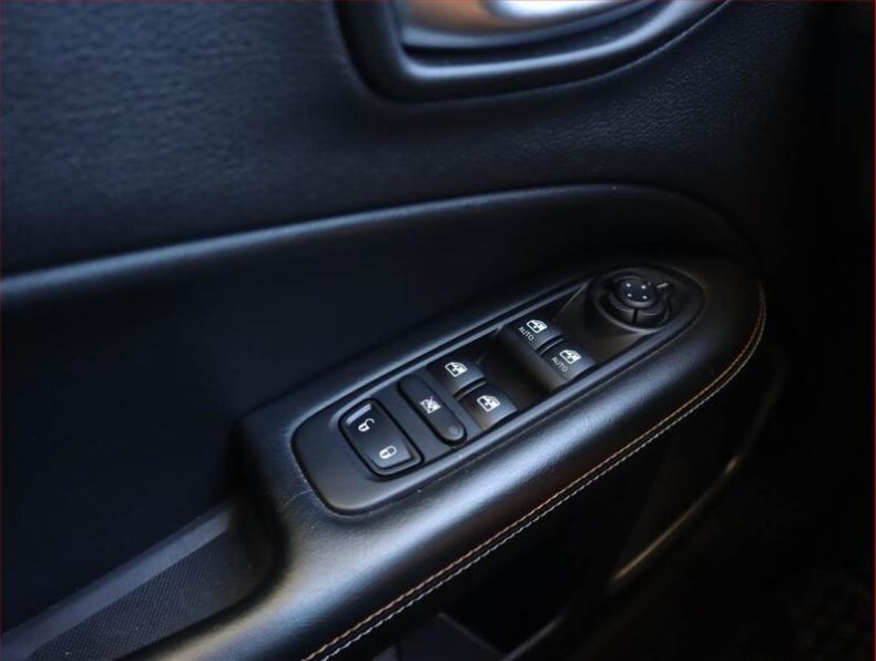 Jeep Compass - hlavní fotka