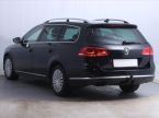 Volkswagen Passat - fotka číslo 3