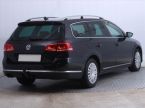 Volkswagen Passat - fotka číslo 4