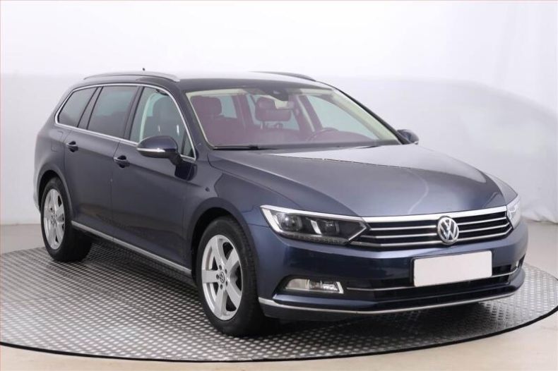 Volkswagen Passat - hlavní foto