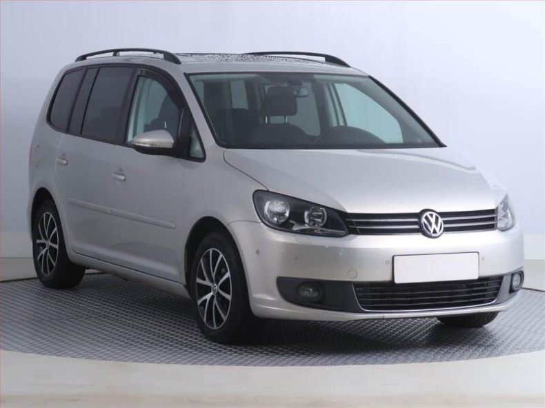 Volkswagen Touran - hlavní foto