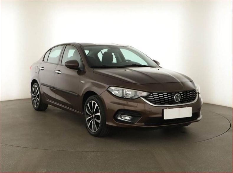 Fiat Tipo - hlavní foto