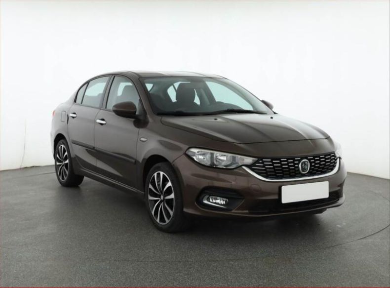Fiat Tipo - hlavní foto